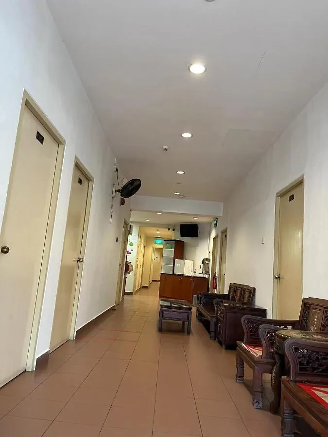 Mountbatten Hotel Singapore 3*,  Singapore