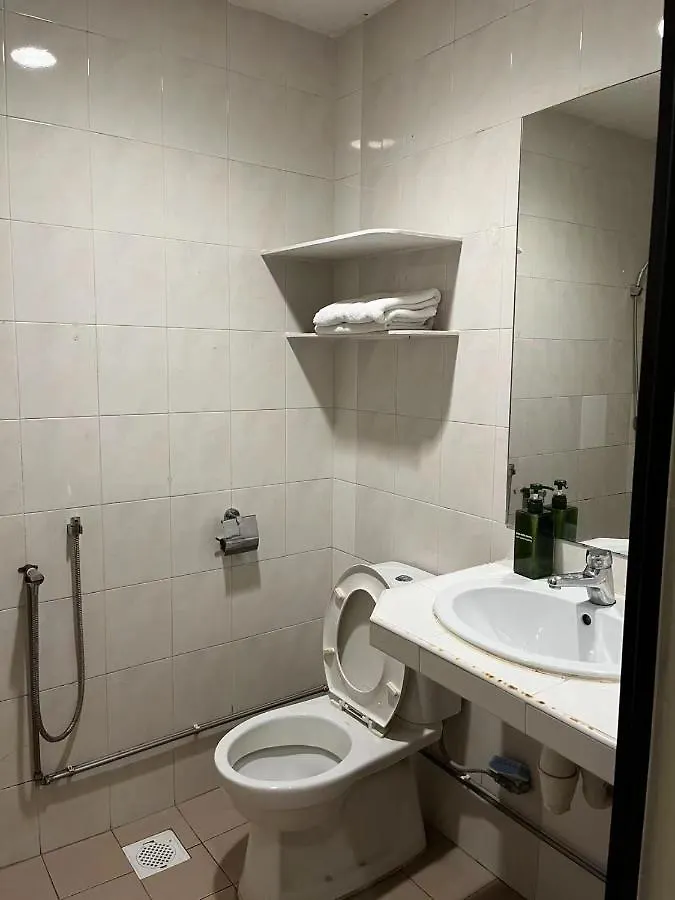 Mountbatten Hotel Singapore